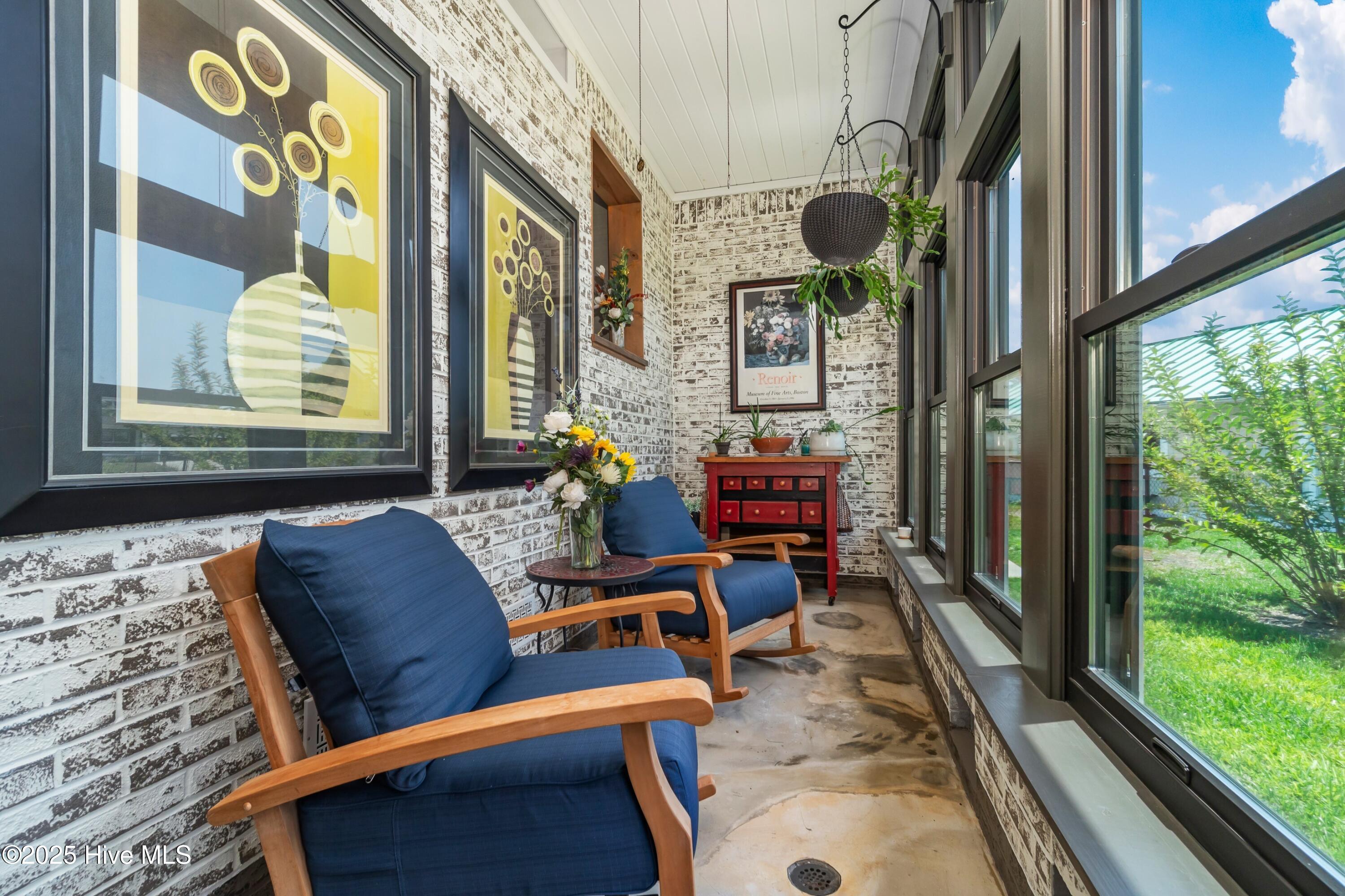 400 Ragan Road Oriental, NC 28571 - Photo 13 of 42 013_Sunroom