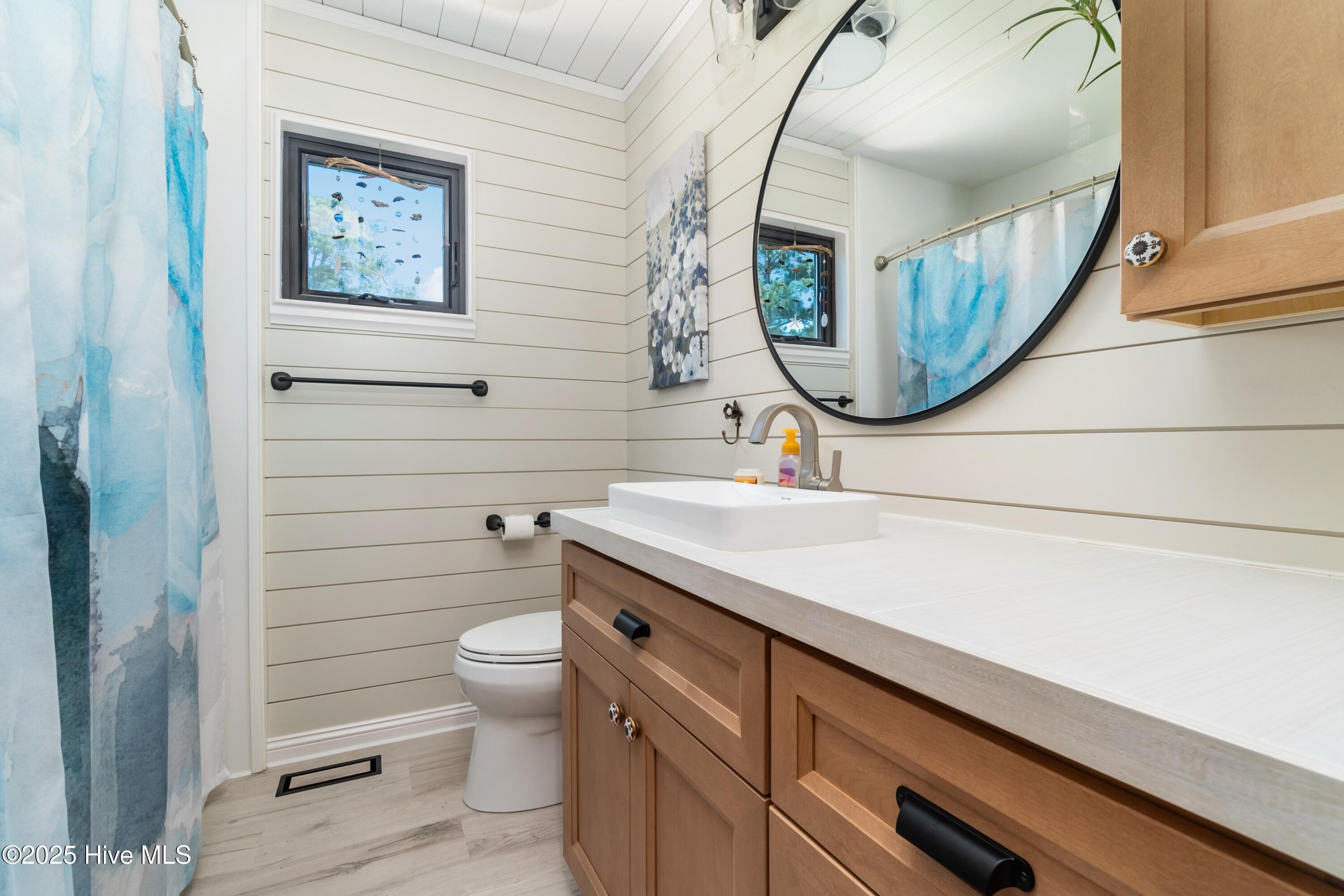 400 Ragan Road Oriental, NC 28571 - Photo 22 of 42 022_Master Bathroom