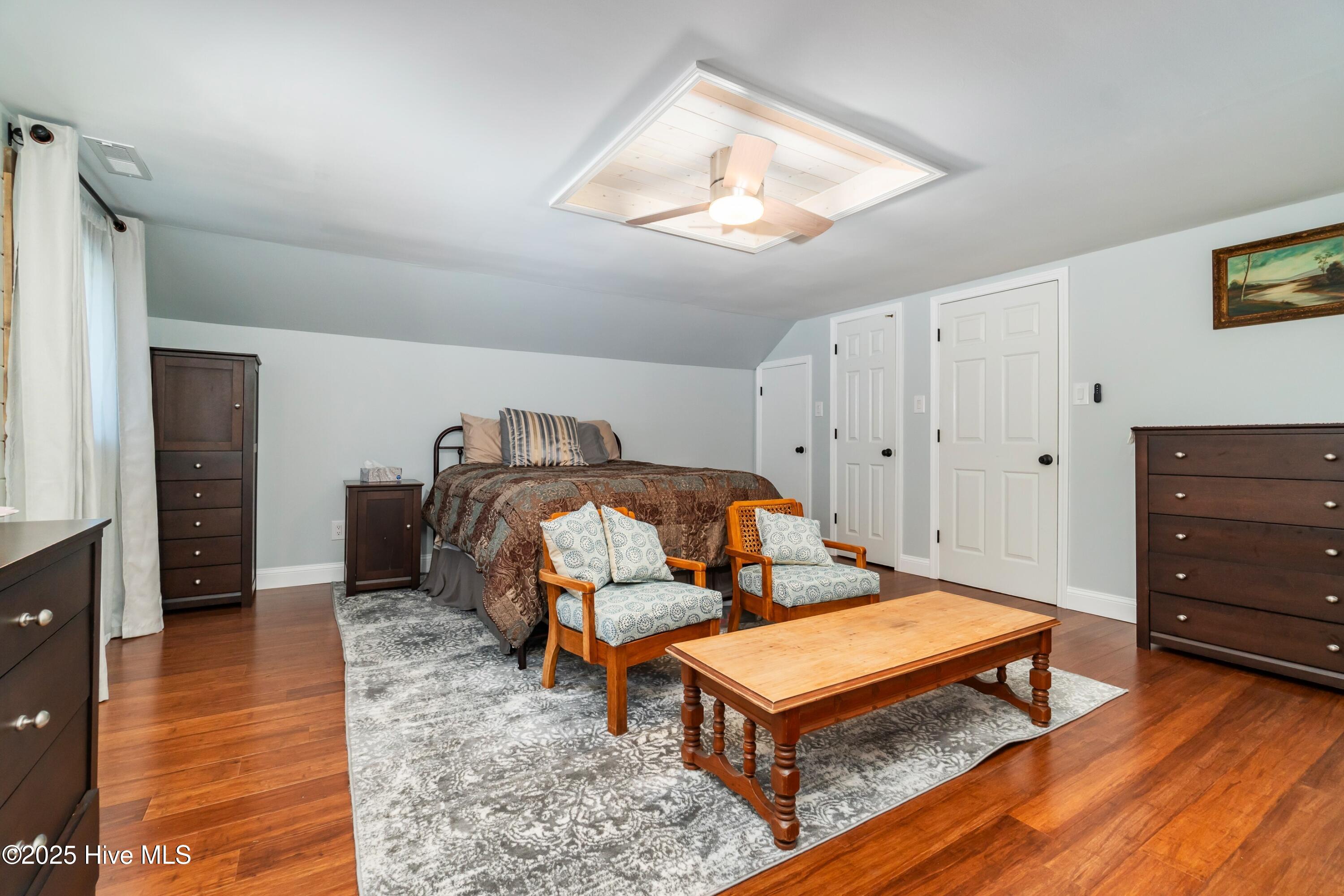 400 Ragan Road Oriental, NC 28571 - Photo 31 of 42 031_Guest Room