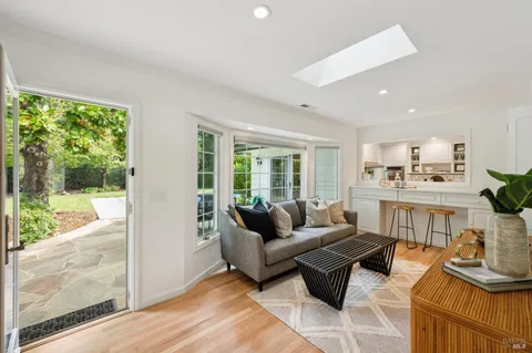 $1,950,000 | 49 Don Timoteo Court, Sonoma, CA 95476