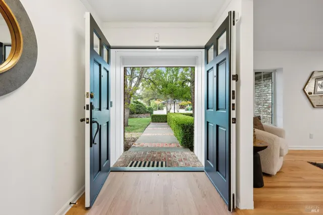 $1,950,000 | 49 Don Timoteo Court, Sonoma, CA 95476