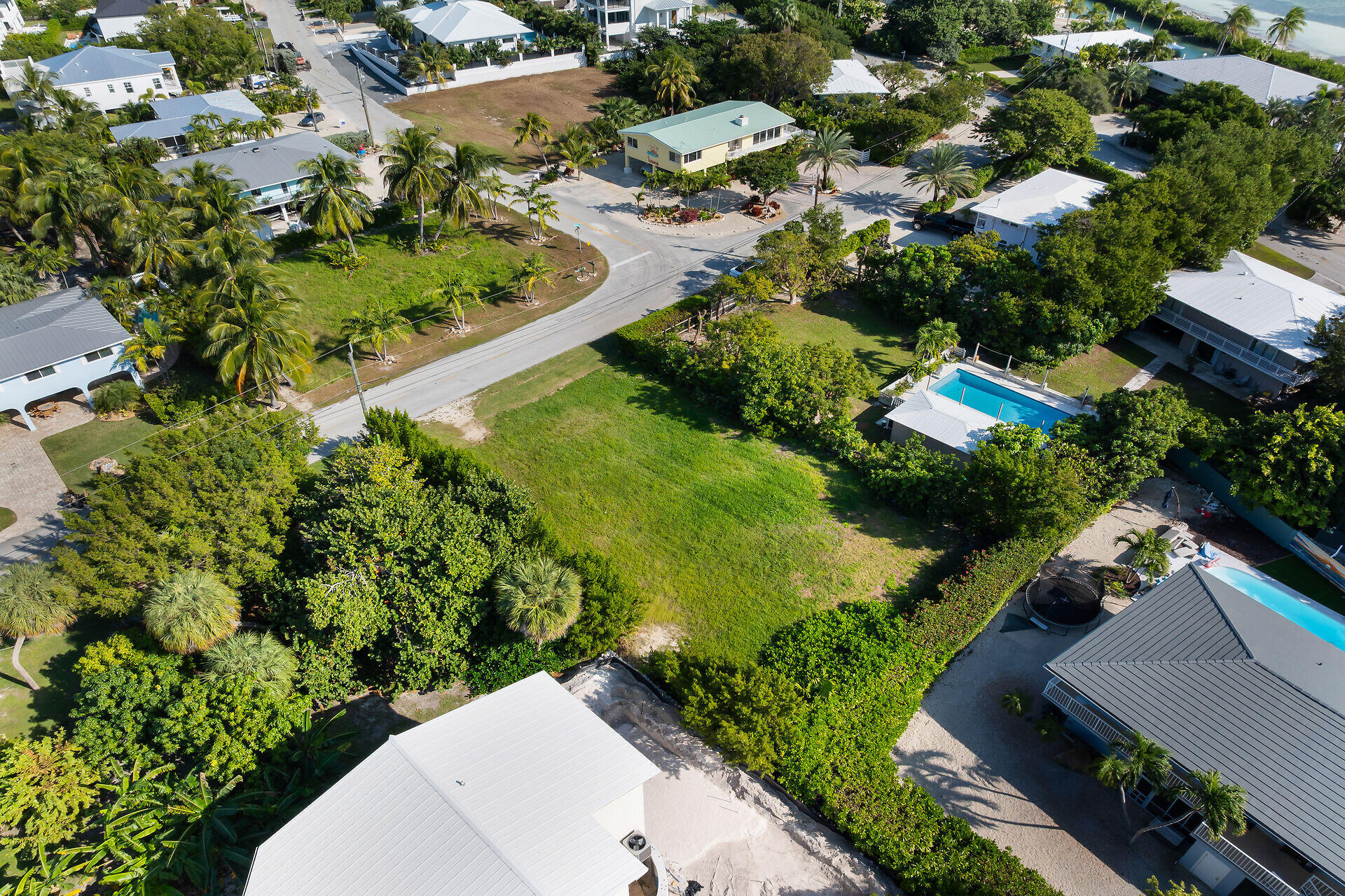 202 Barque Street Marathon, FL 33050 - Photo 14 of 14 Aerial - Road