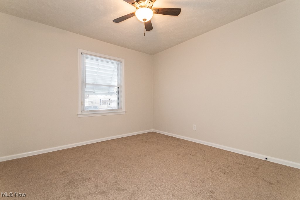 29945 Elgin Road Wickliffe, OH 44092 - Photo 12 of 25 Gallery Image 12