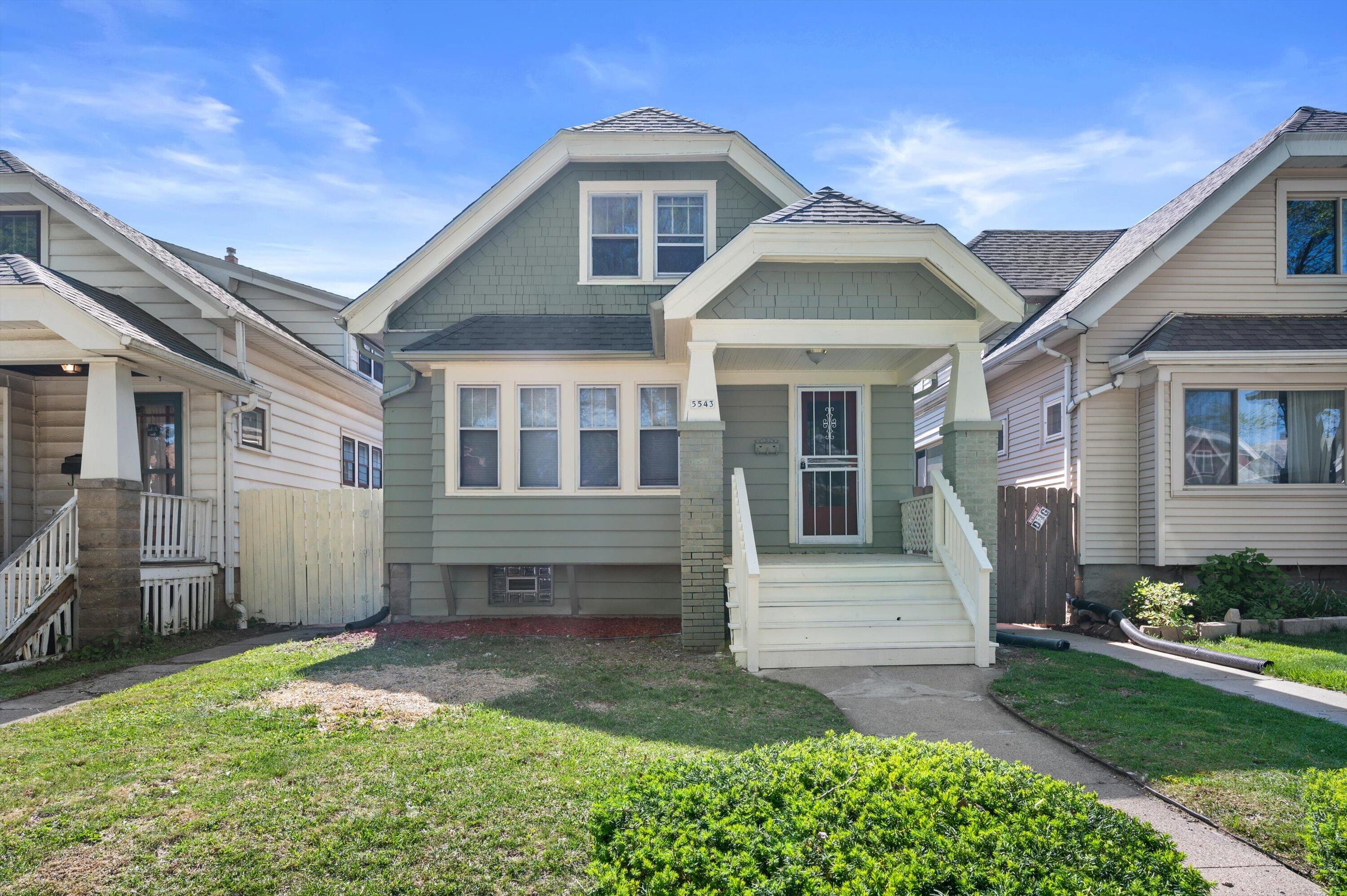 5543 North 34th Street Milwaukee, WI 53209 - Photo 1 of 37 Welcome Home!