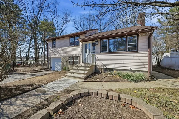 $549,000 | 9 Olympia Avenue, Woburn, MA 01801