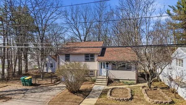 $549,000 | 9 Olympia Avenue, Woburn, MA 01801