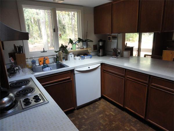 7 Holiday Road Wayland, MA 01778 - Photo 8 of 16