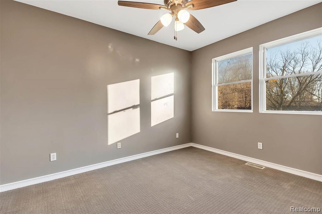 48637 Bemis Road Belleville, MI 48111 - Photo 35 of 42