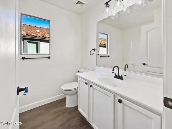 $2,195 | 866 South Cerise, Mesa, AZ 85208