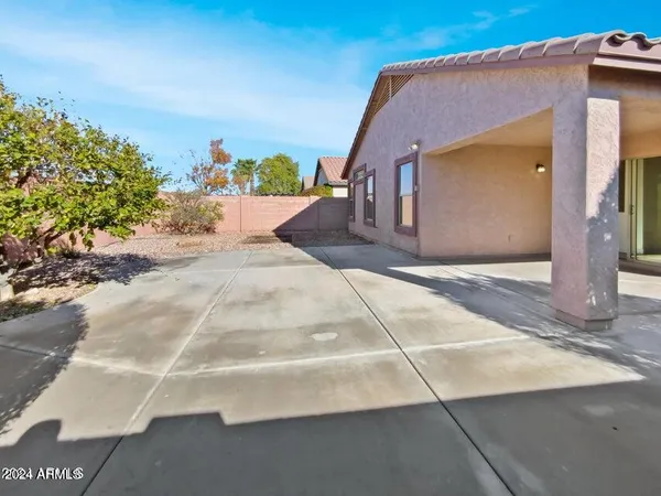 $2,295 | 866 South Cerise, Mesa, AZ 85208