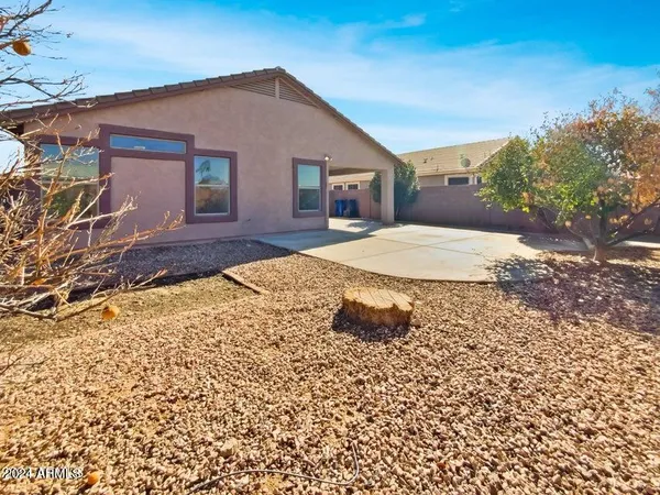 $2,295 | 866 South Cerise, Mesa, AZ 85208