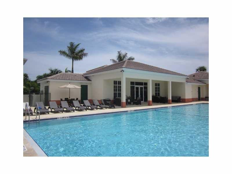 618 Southwest 1st Lane, Unit 618 Pompano Beach, FL 33060 - Photo 1 of 2 Photo 1