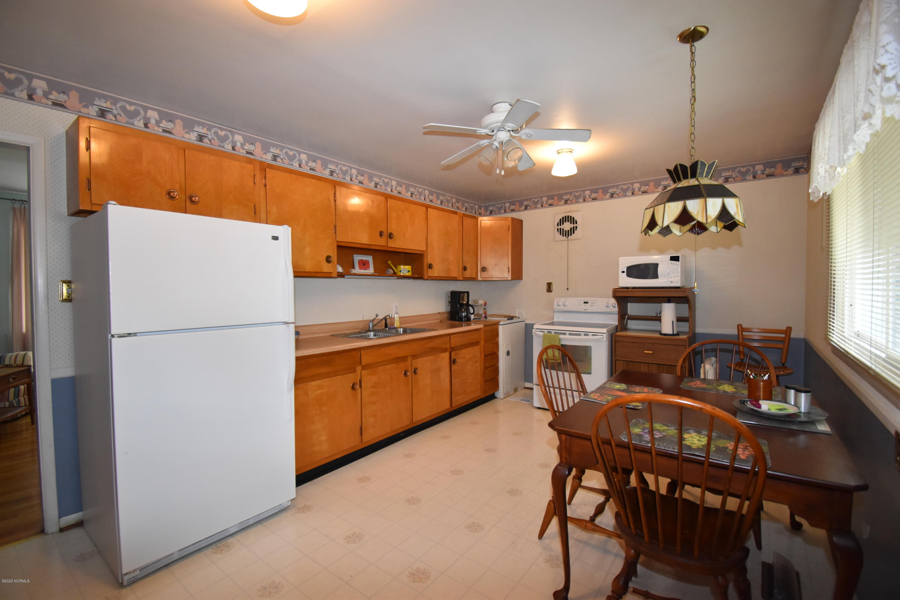 403 Cheyenne Road Jacksonville, NC 28540 - Photo 8 of 24 DSC_0107