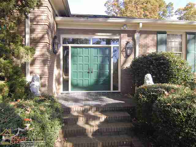 189 Chapman Road Greenville, SC 29605 - Photo 2 of 21 Gallery Image 2