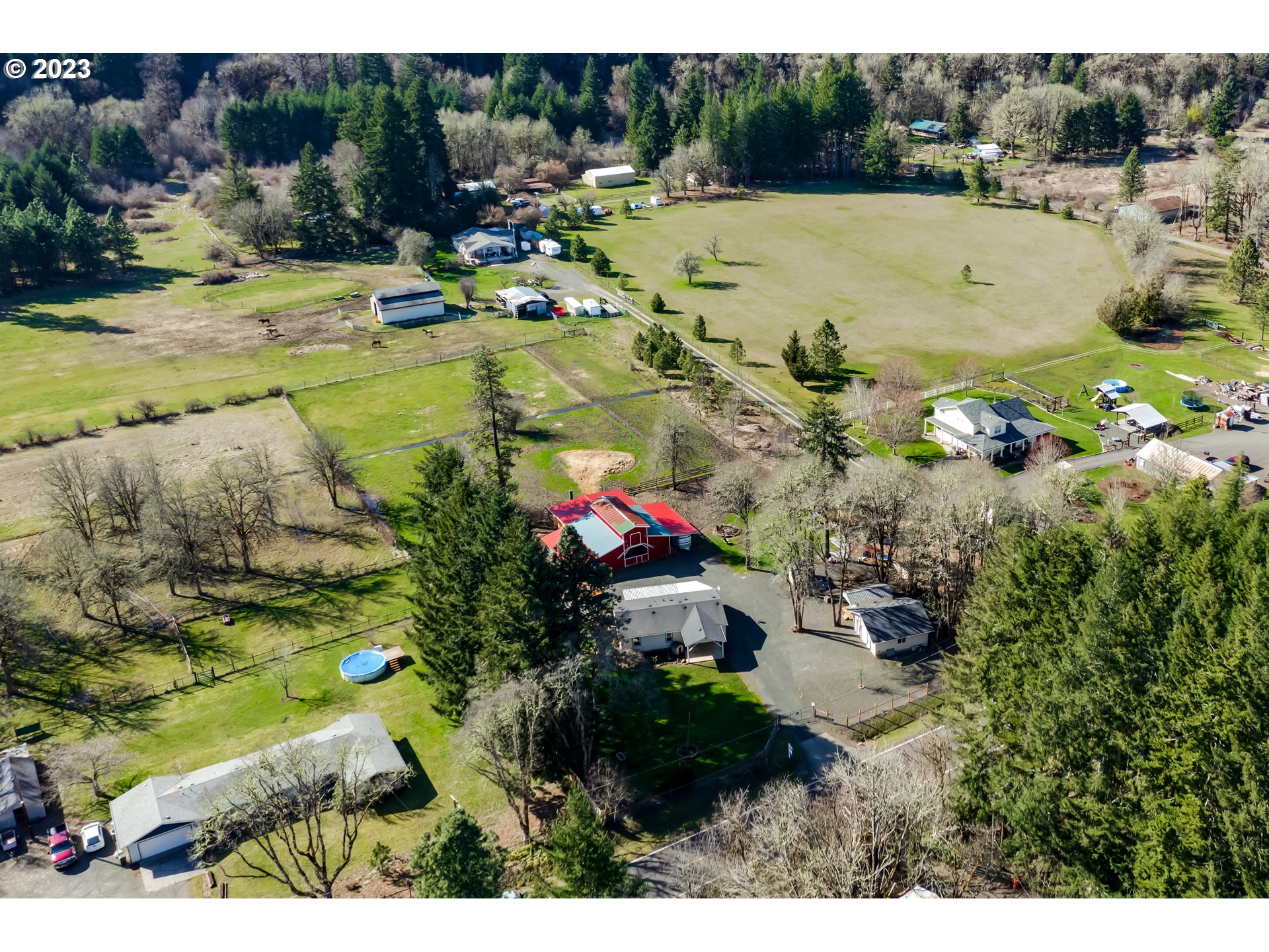 88716 Knight Road Veneta, OR 97487 - Photo 3 of 31 Gallery Image 3