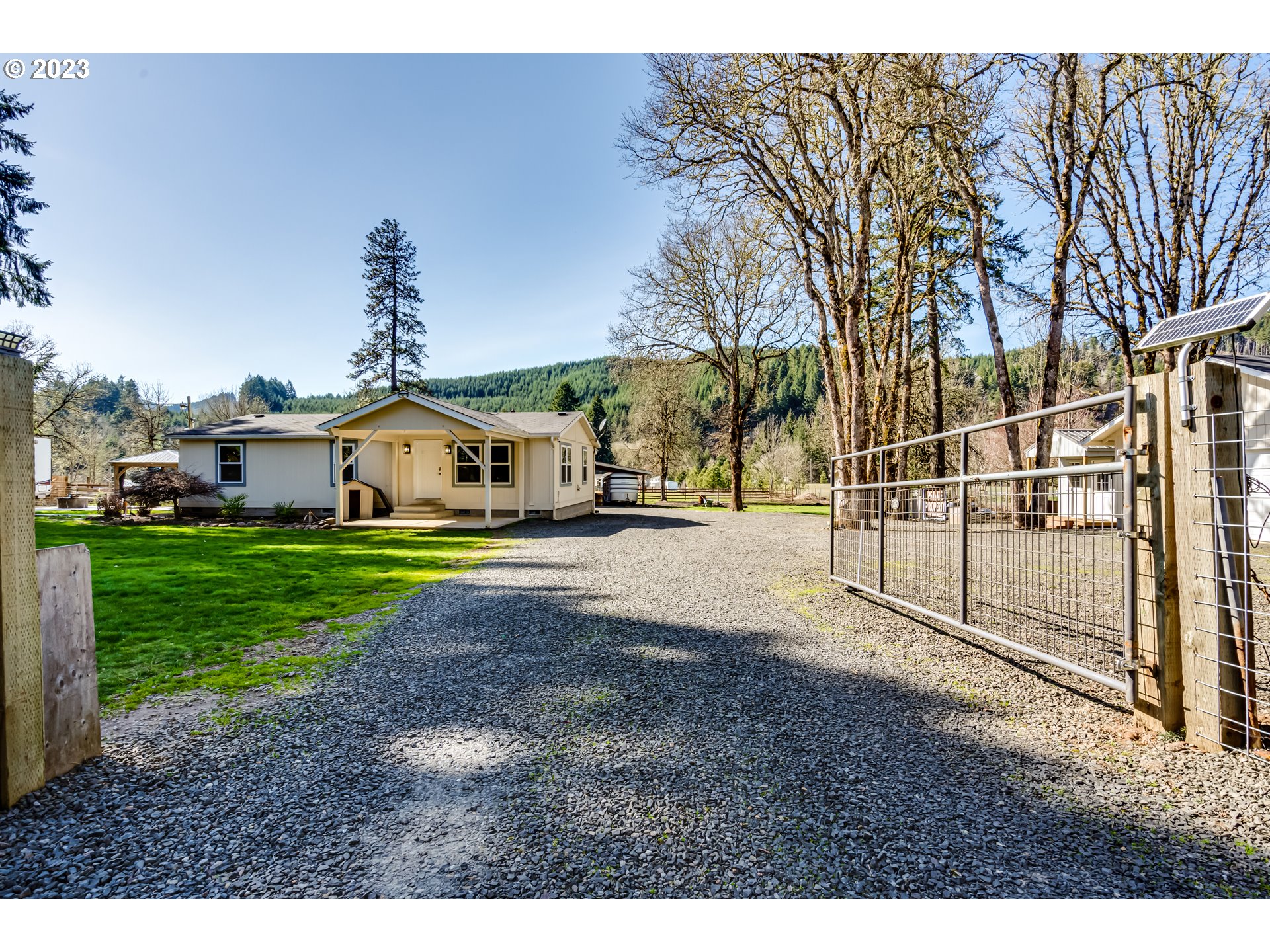 88716 Knight Road Veneta, OR 97487 - Photo 5 of 31 Gallery Image 5