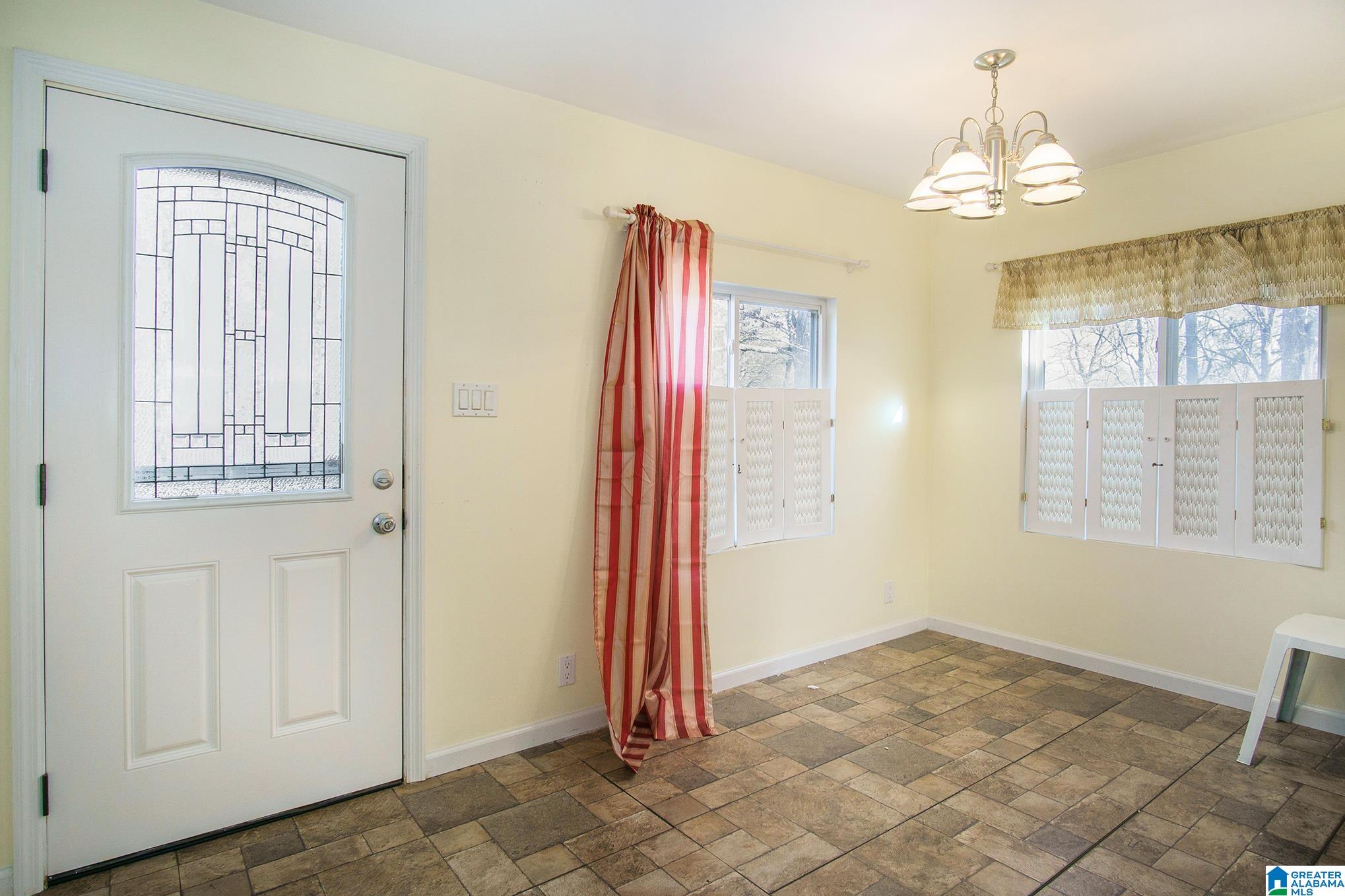 7964 Blackie Curren Road Bessemer, AL 35022 - Photo 4 of 35