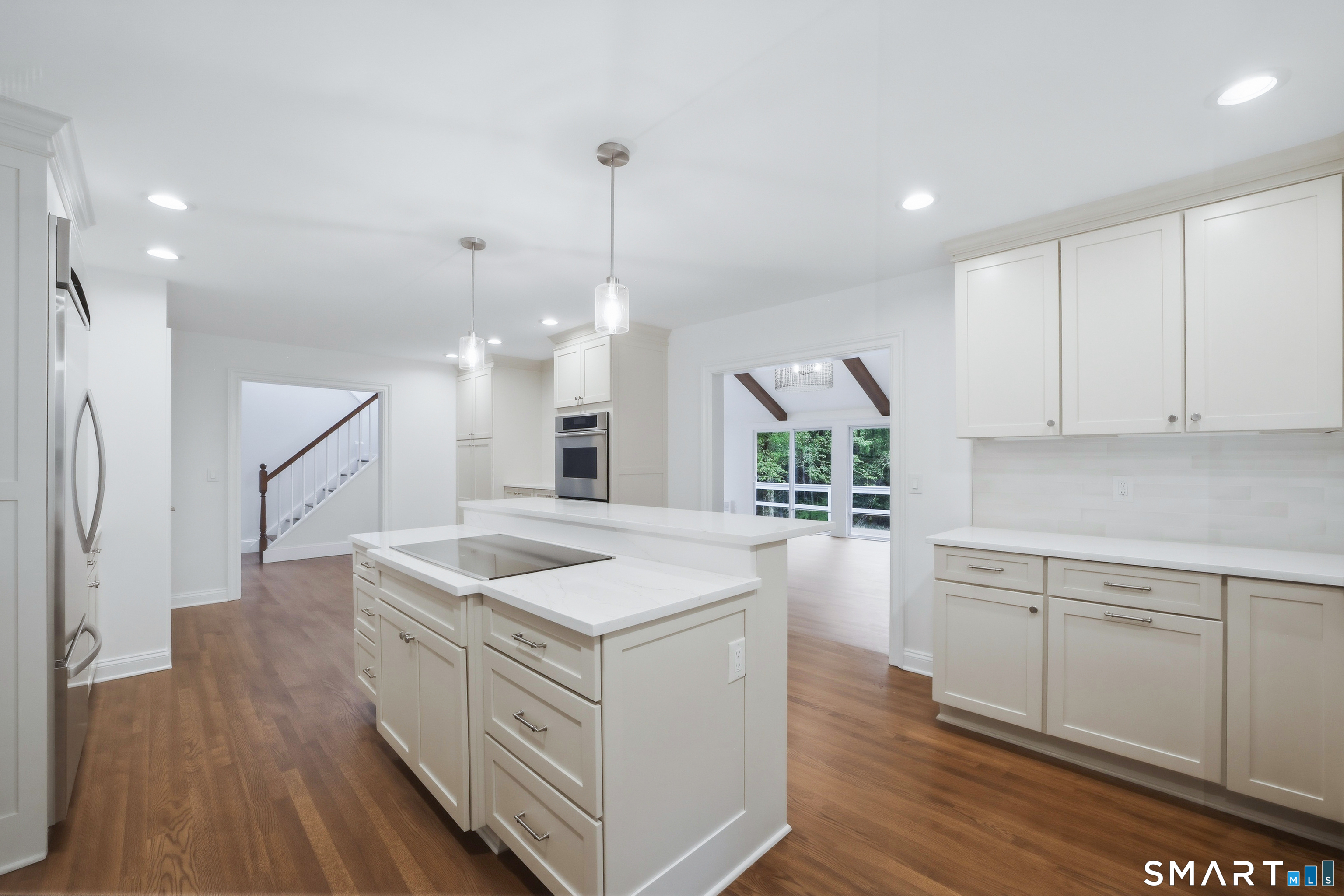 21 Deepwood Road Weston, CT 06883 - Photo 18 of 38