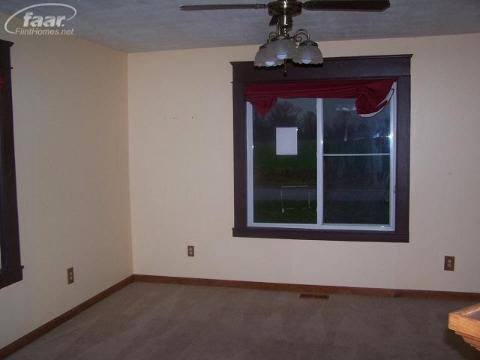 6175 South Corey Road Perry, MI 48872 - Photo 13 of 27 20132418-17.JPG