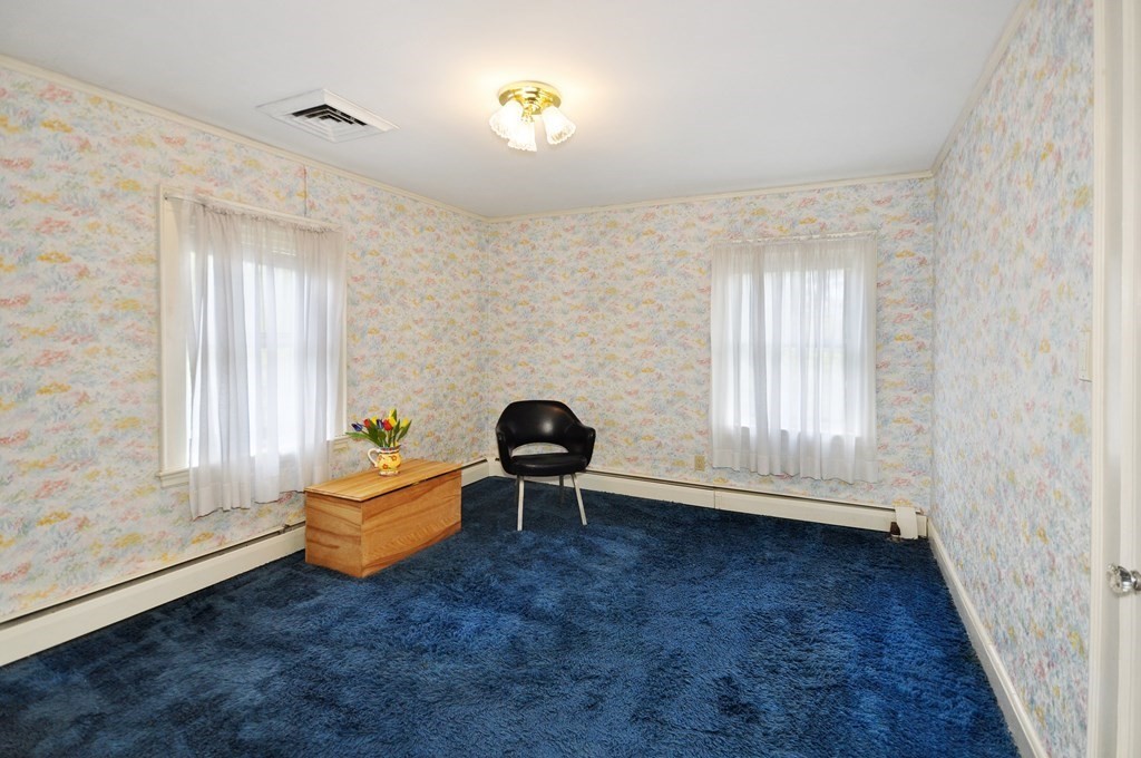 57 Richfield Road Arlington, MA 02474 - Photo 26 of 42
