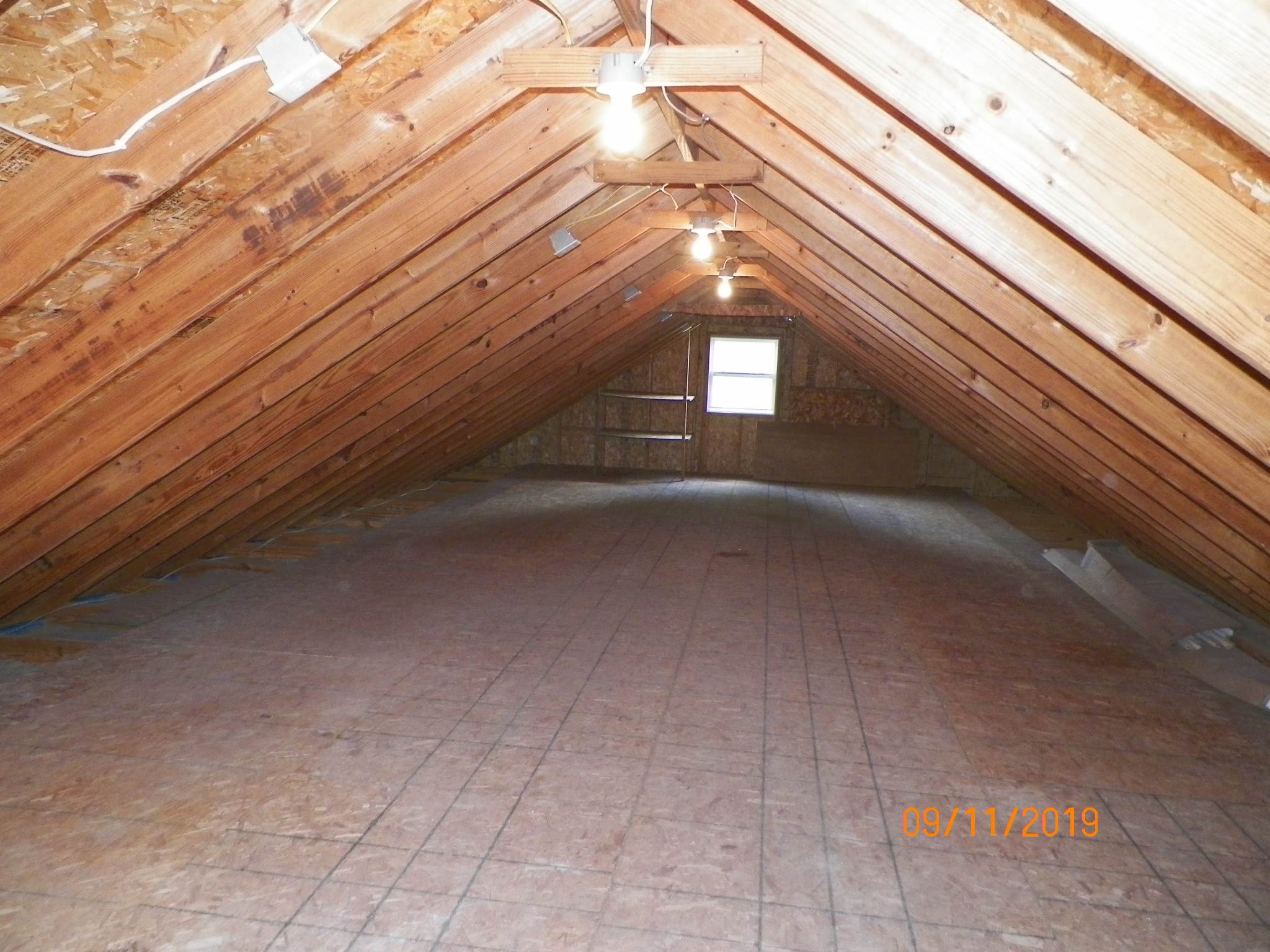 9218 Auburn Road Fort Wayne, IN 46825 - Photo 6 of 27