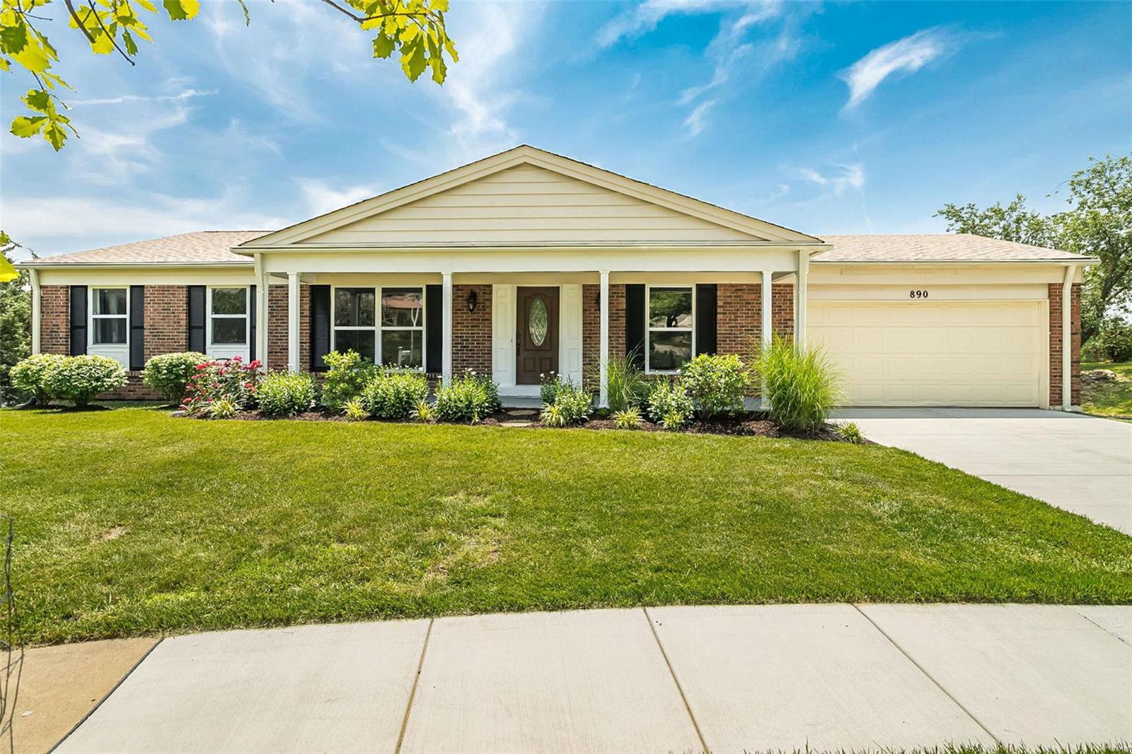 890 Rustic Manor Circle Ballwin, MO 63011 - Photo 1 of 28