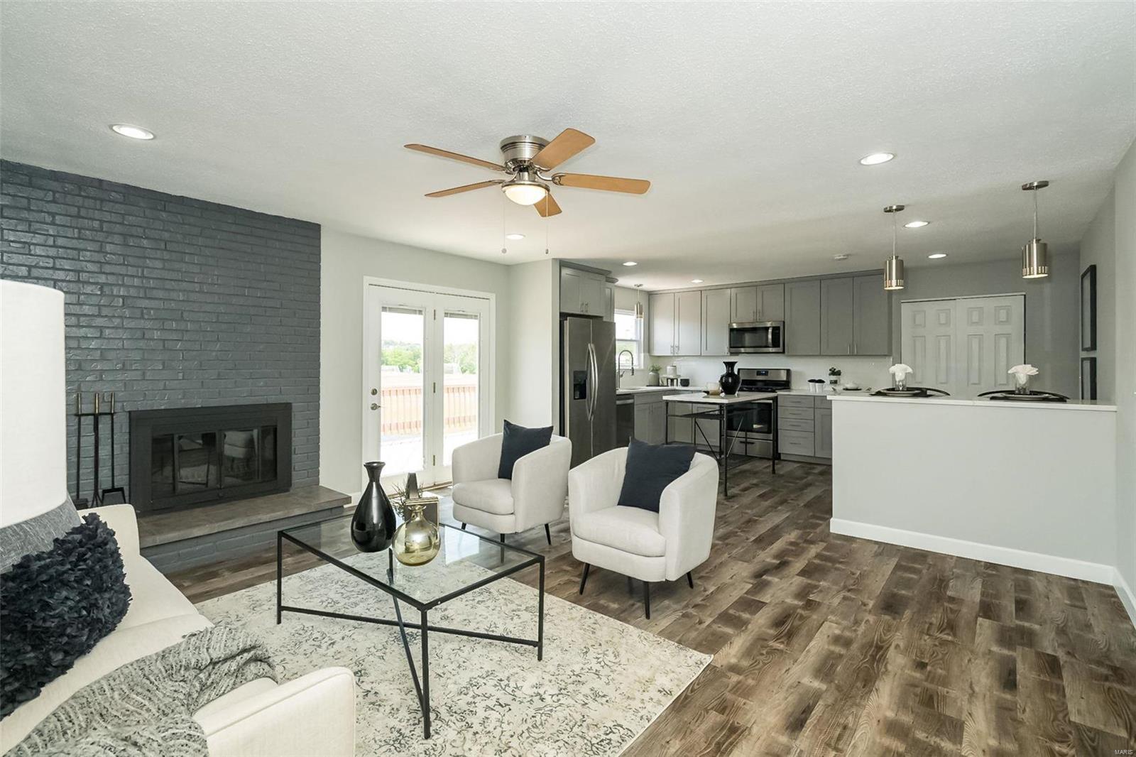 890 Rustic Manor Circle Ballwin, MO 63011 - Photo 11 of 28