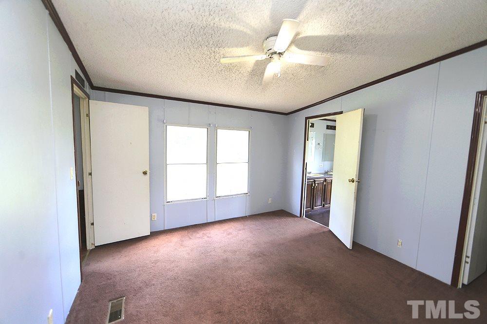 8355 Driver Road Zebulon, NC 27597 - Photo 6 of 24