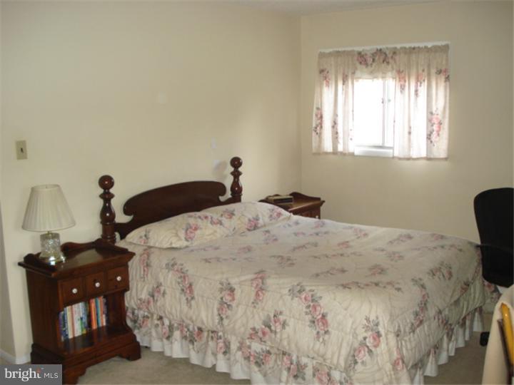 128 Juniper Road Havertown, PA 19083 - Photo 10 of 14