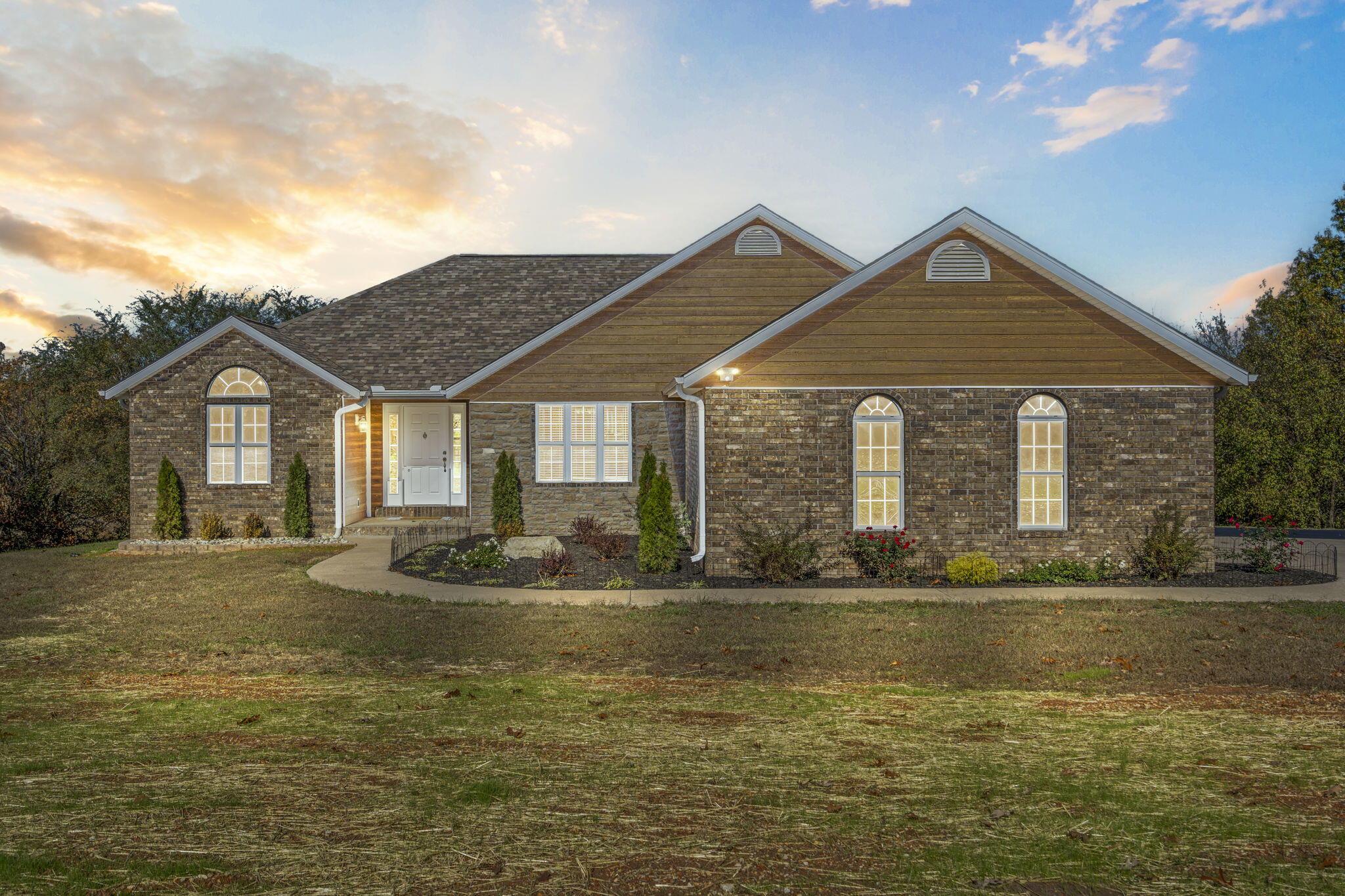 2465 Old Wilderness Road Reeds Spring, MO 65737 - Photo 1 of 1 Front of Home