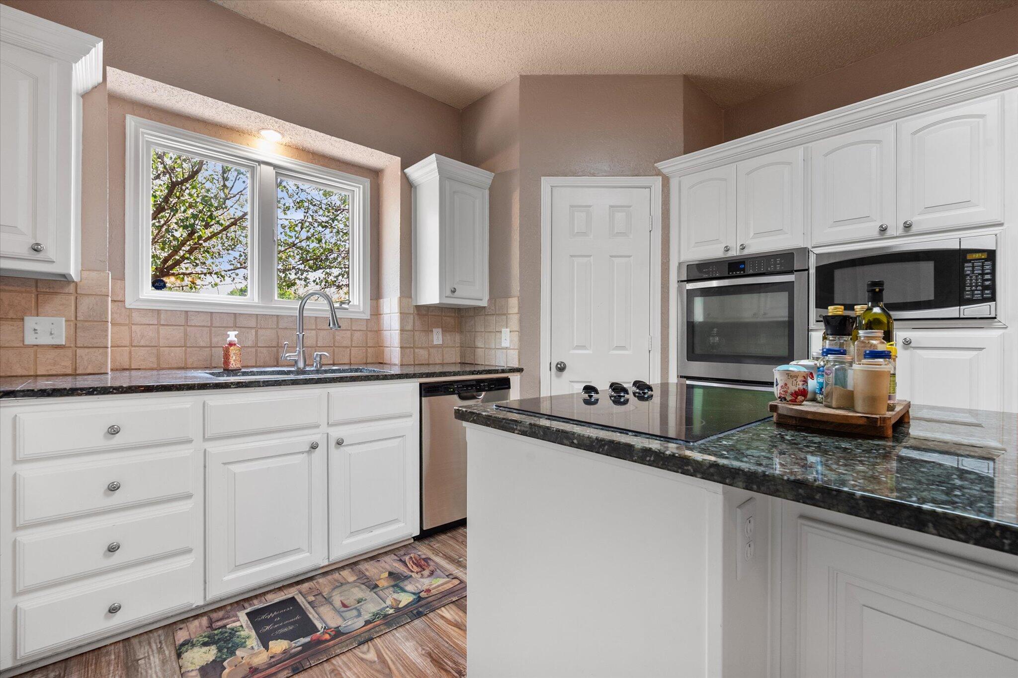 5801 85th Street Lubbock, TX 79424 - Photo 15 of 49 48-5801 85th_7921