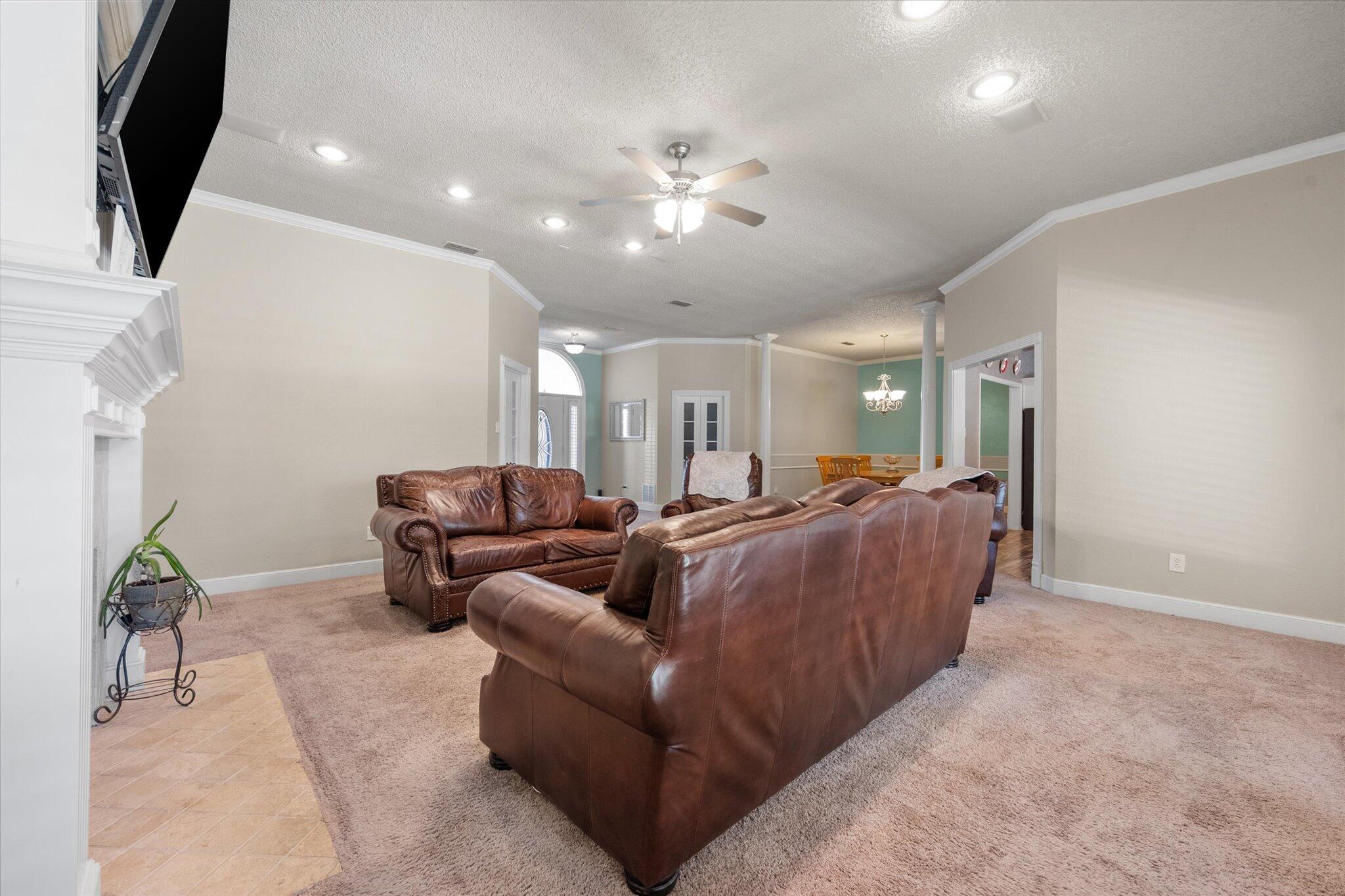 5801 85th Street Lubbock, TX 79424 - Photo 5 of 49 50-5801 85th_7866