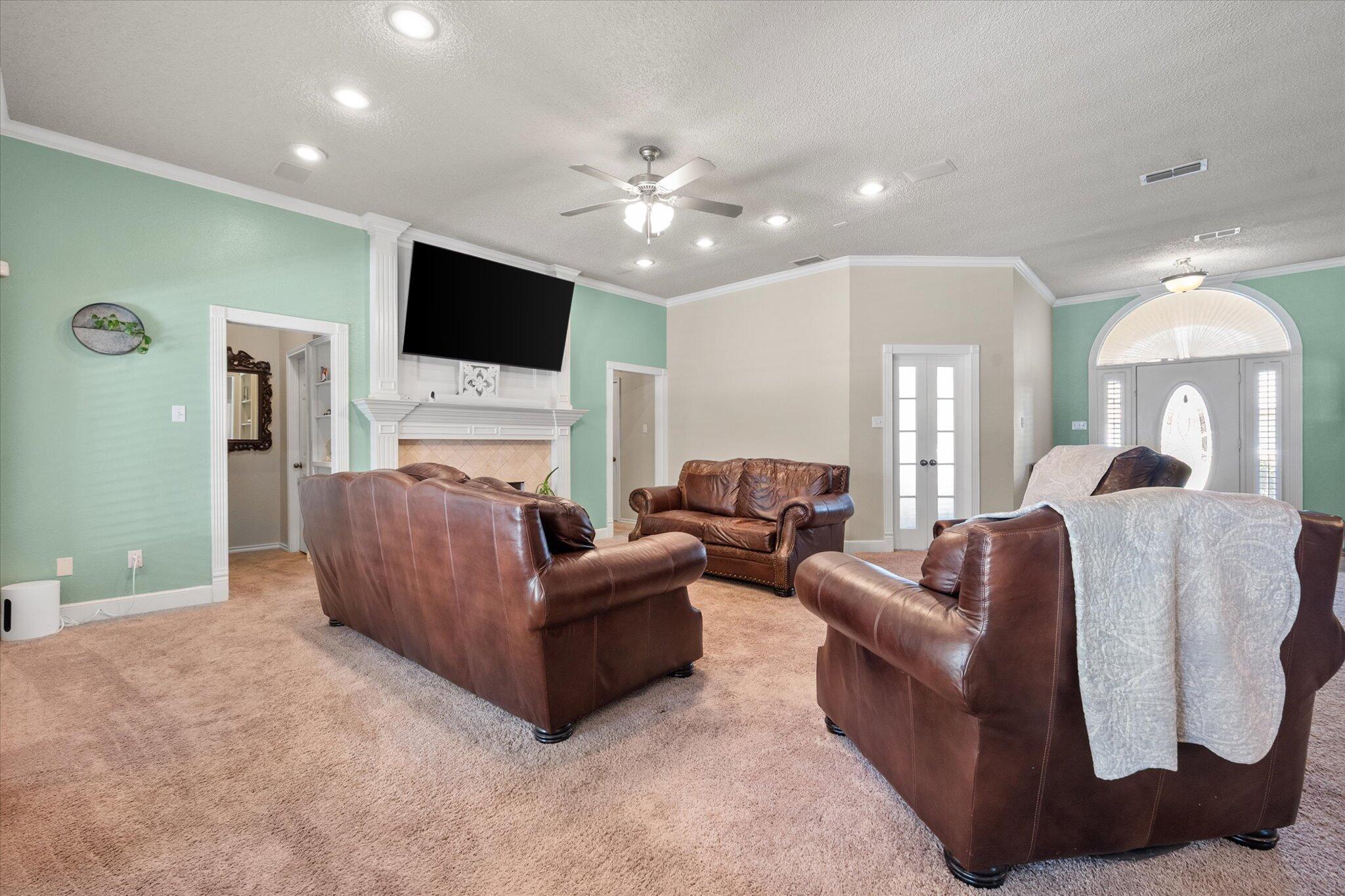 5801 85th Street Lubbock, TX 79424 - Photo 6 of 49 40-5801 85th_7876