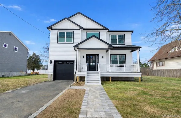 $999,999 | 2910 Yale Place, Baldwin, NY 11510