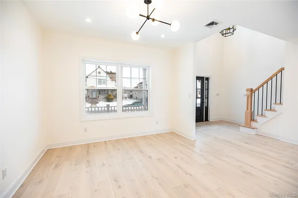 $999,999 | 2910 Yale Place, Baldwin, NY 11510