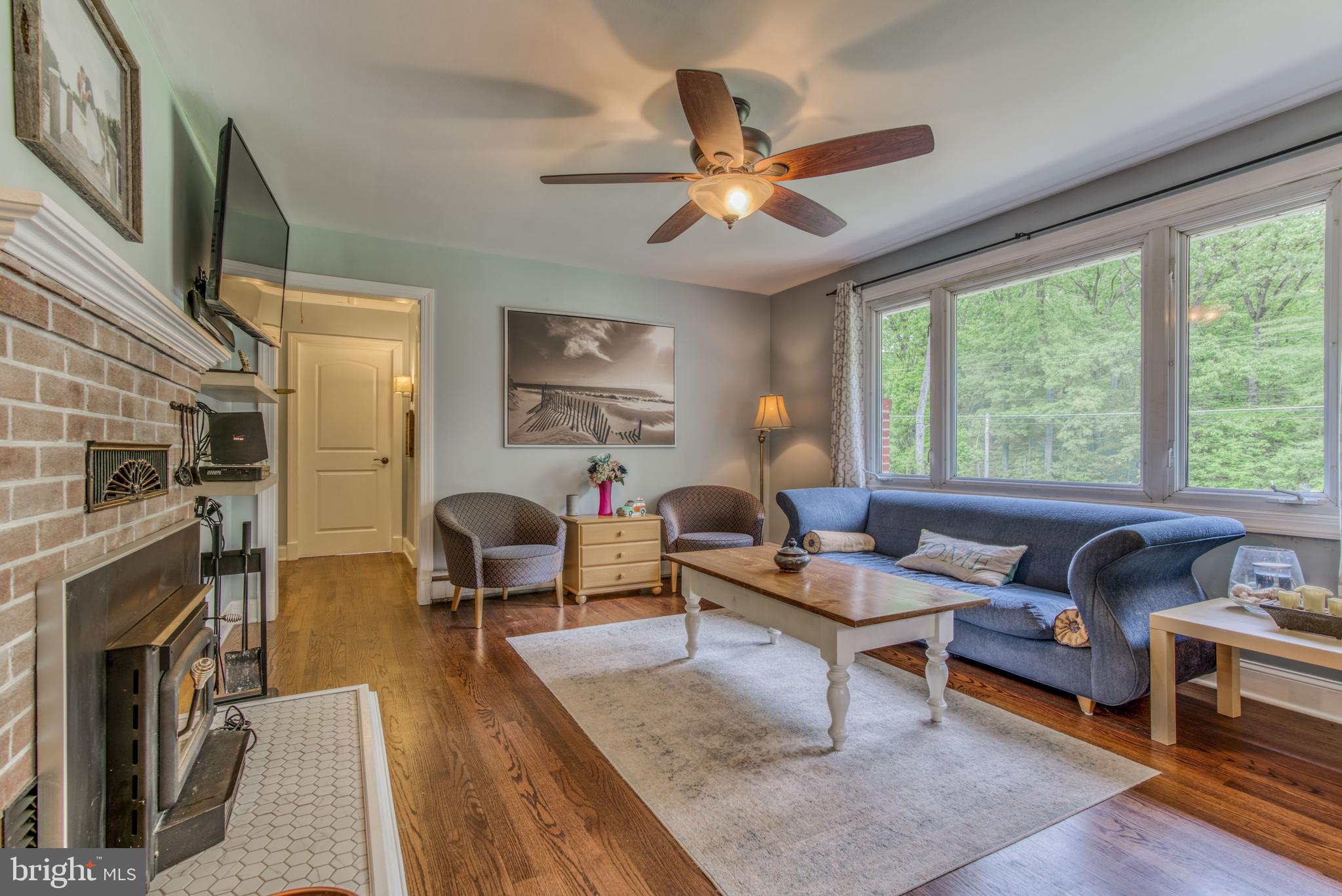 543 Trimble Road Joppa, MD 21085 - Photo 17 of 61 Natural light