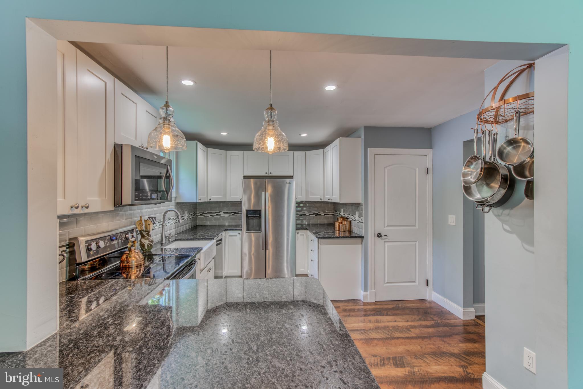 543 Trimble Road Joppa, MD 21085 - Photo 22 of 61 Renovated gourmet kitchen