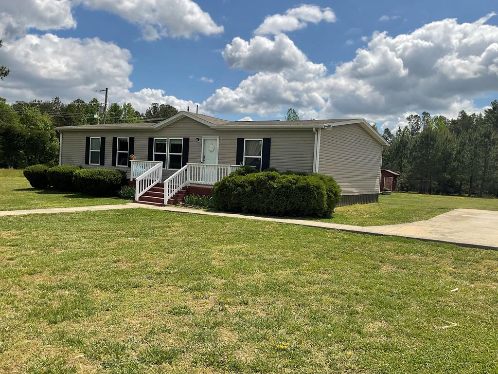 8220 New Grove Road Kenbridge, VA 23944 - Photo 1 of 42 Gallery Image 1