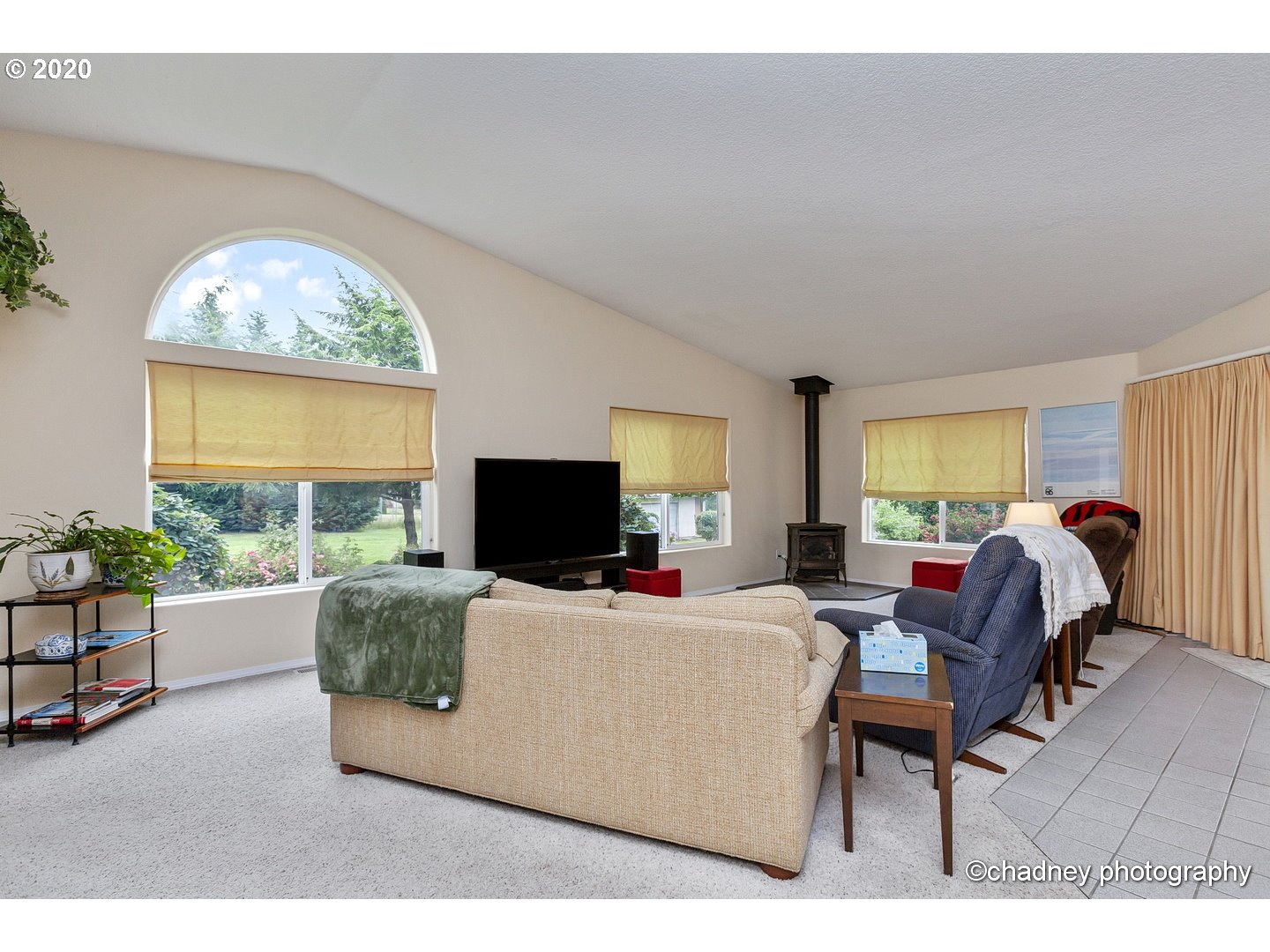 16911 Southeast Sager Road Happy Valley, OR 97086 - Photo 12 of 28 Great Room