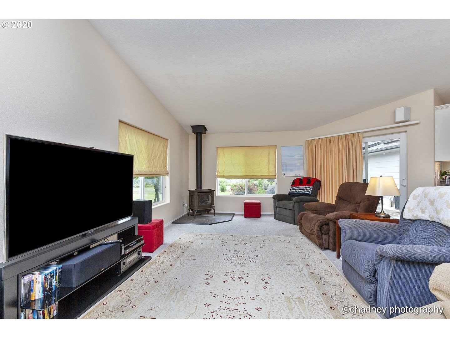 16911 Southeast Sager Road Happy Valley, OR 97086 - Photo 13 of 28 Great Room