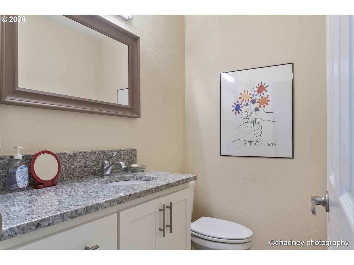 16911 Southeast Sager Road Happy Valley, OR 97086 - Photo 24 of 28 Bathroom