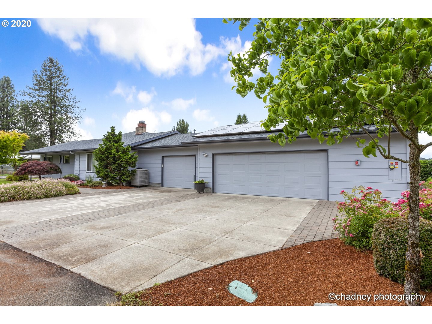 16911 Southeast Sager Road Happy Valley, OR 97086 - Photo 3 of 28 Gallery Image 3