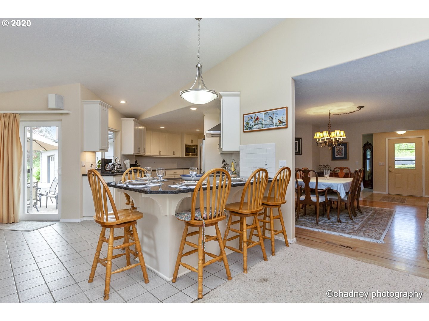 16911 Southeast Sager Road Happy Valley, OR 97086 - Photo 8 of 28 Kitchen