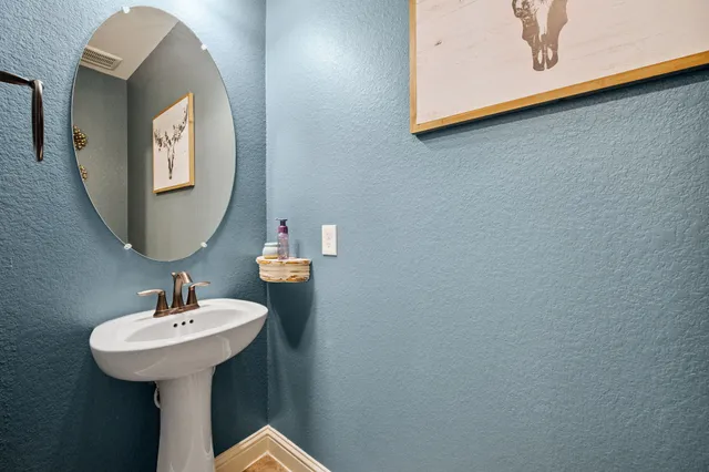 $450,000 | 23486 Fauburg Drive, New Caney, TX 77357