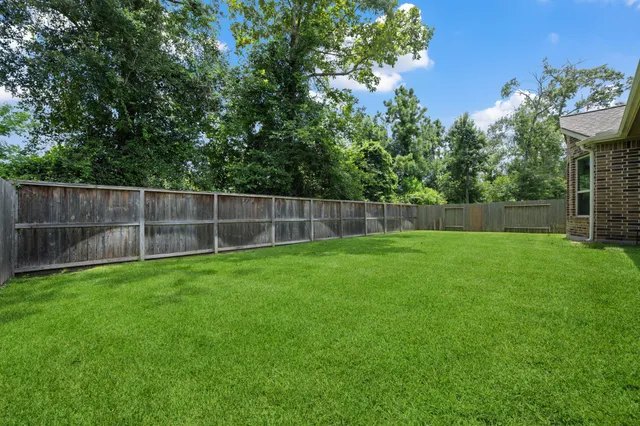 $450,000 | 23486 Fauburg Drive, New Caney, TX 77357