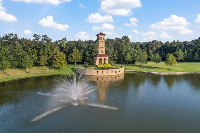 $450,000 | 23486 Fauburg Drive, New Caney, TX 77357