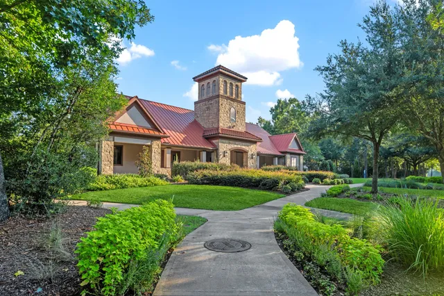 $450,000 | 23486 Fauburg Drive, New Caney, TX 77357