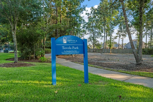 $450,000 | 23486 Fauburg Drive, New Caney, TX 77357