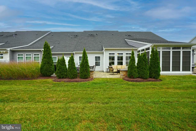 front view of house with a yard