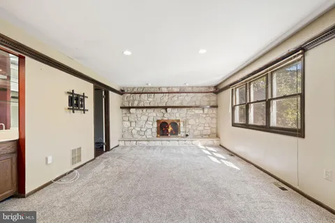 $699,900 | 1 Wayne Circle, Lower Gwynedd, PA 19002